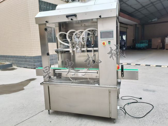 四頭膏體灌裝機(jī)